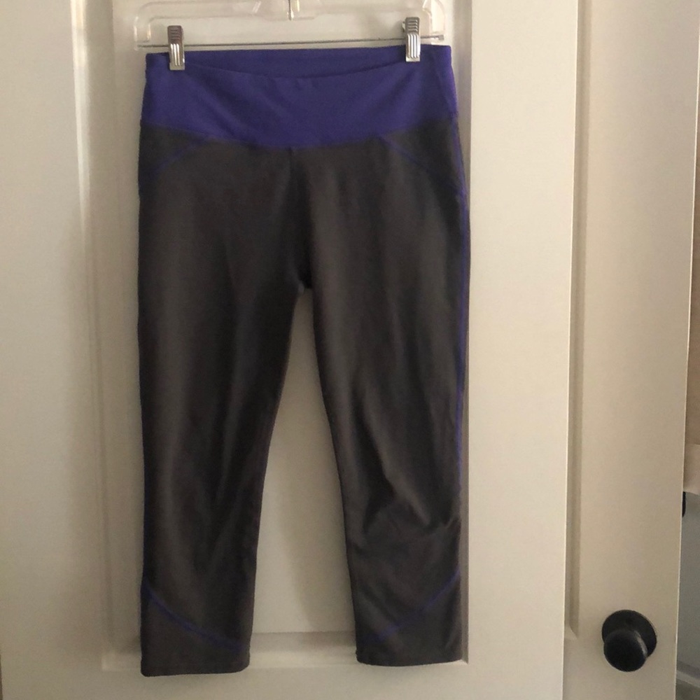 Fabletics yoga / workout pants